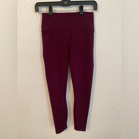 Boost PowerHold® High-Waisted 7/8 Legging - Picture 1 of 2